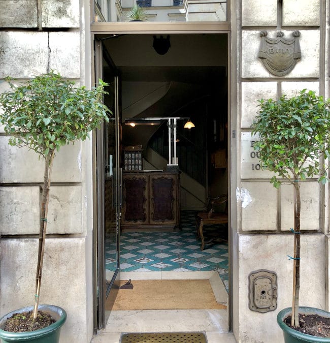 Shopping for Perfume in Paris