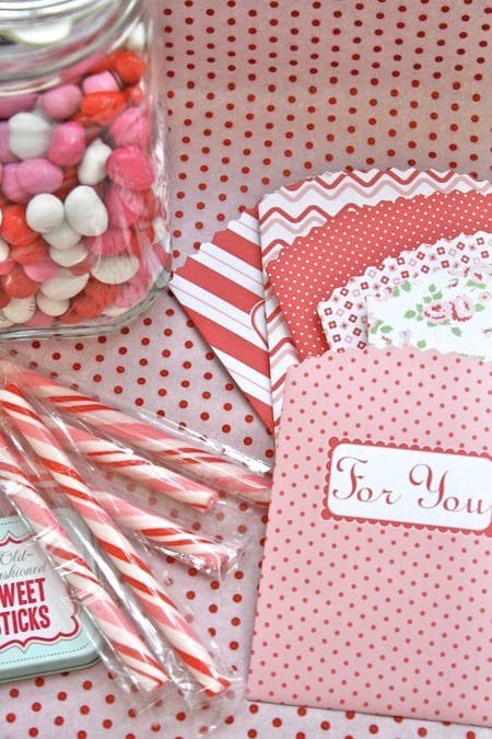 Free Paper Treat & Gift Bag Download