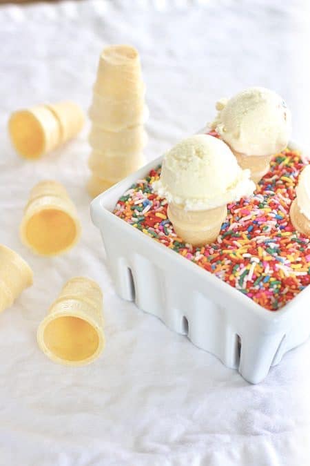 Using Jimmies & Sprinkles for Serving Wobbly Treats